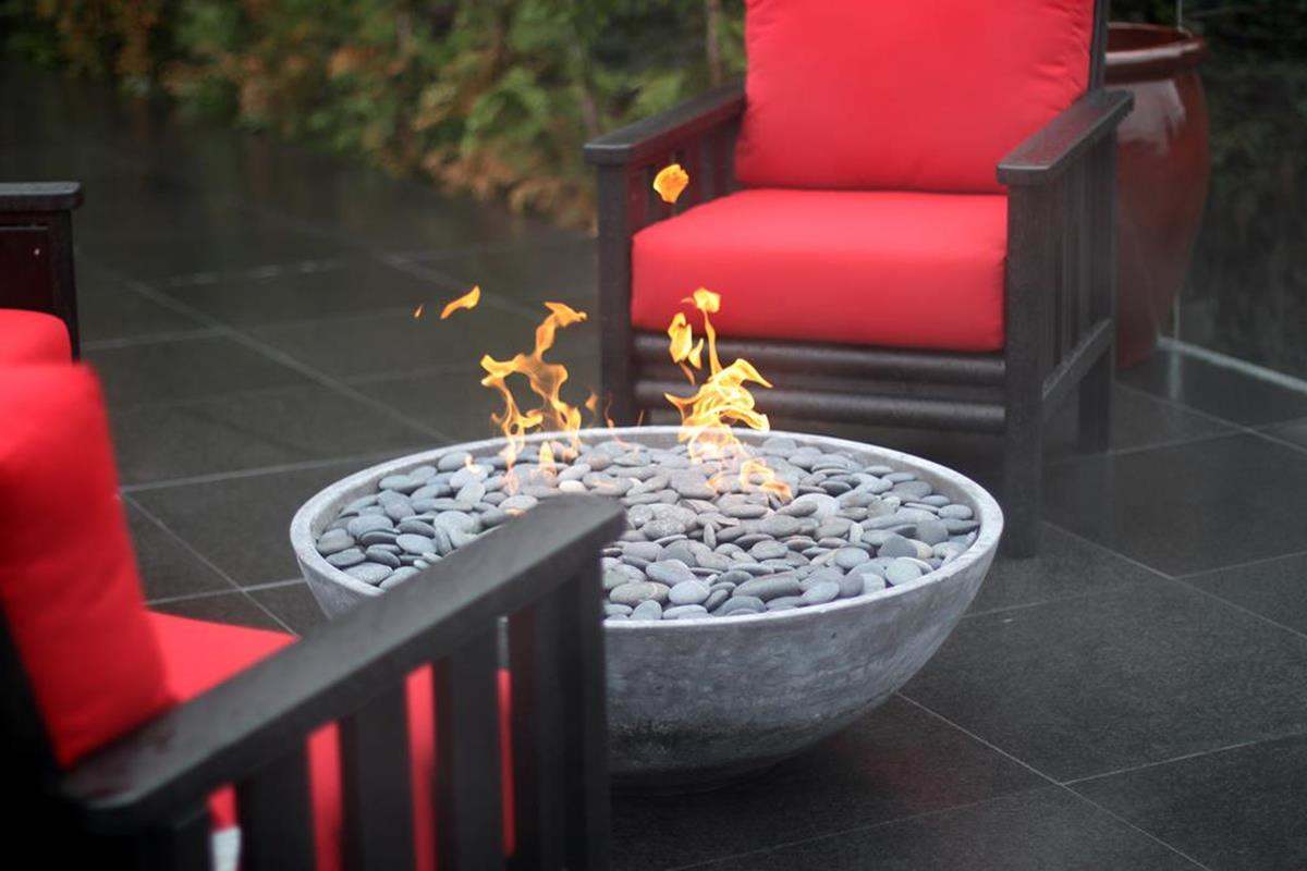 Modern fire pit with seating